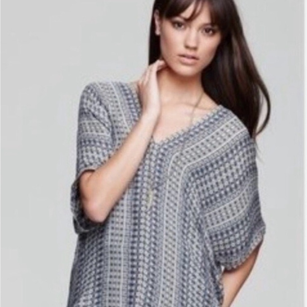 VINCE 100% silk blouse, excellent condition